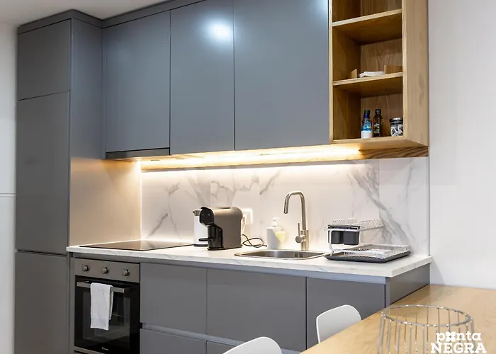 Da Travessa T1 * Praia da Vitoria